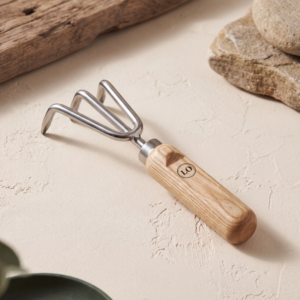 Ash-Handle Cultivator